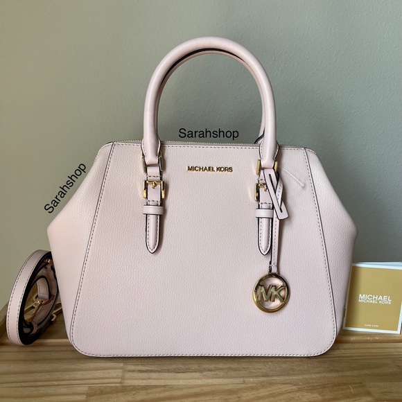🌼Michael Kors Set - Picture 13 of 16